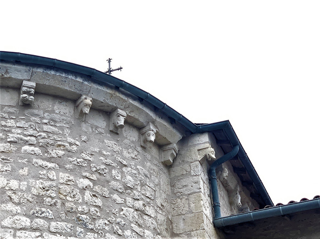 Eglise Saint Laurent-Romagne必去景点