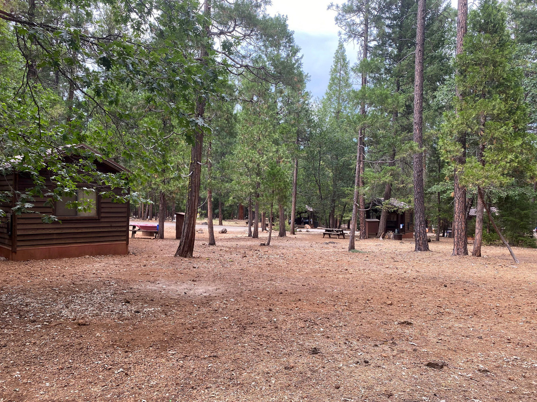McArthur-Burney Falls State Park Cabins, Store, & Marina景点图片