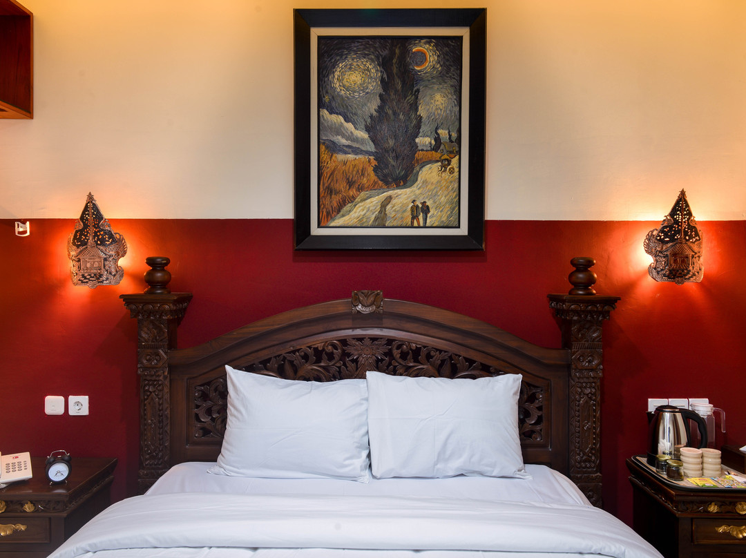 Briggs Inn Batu主图