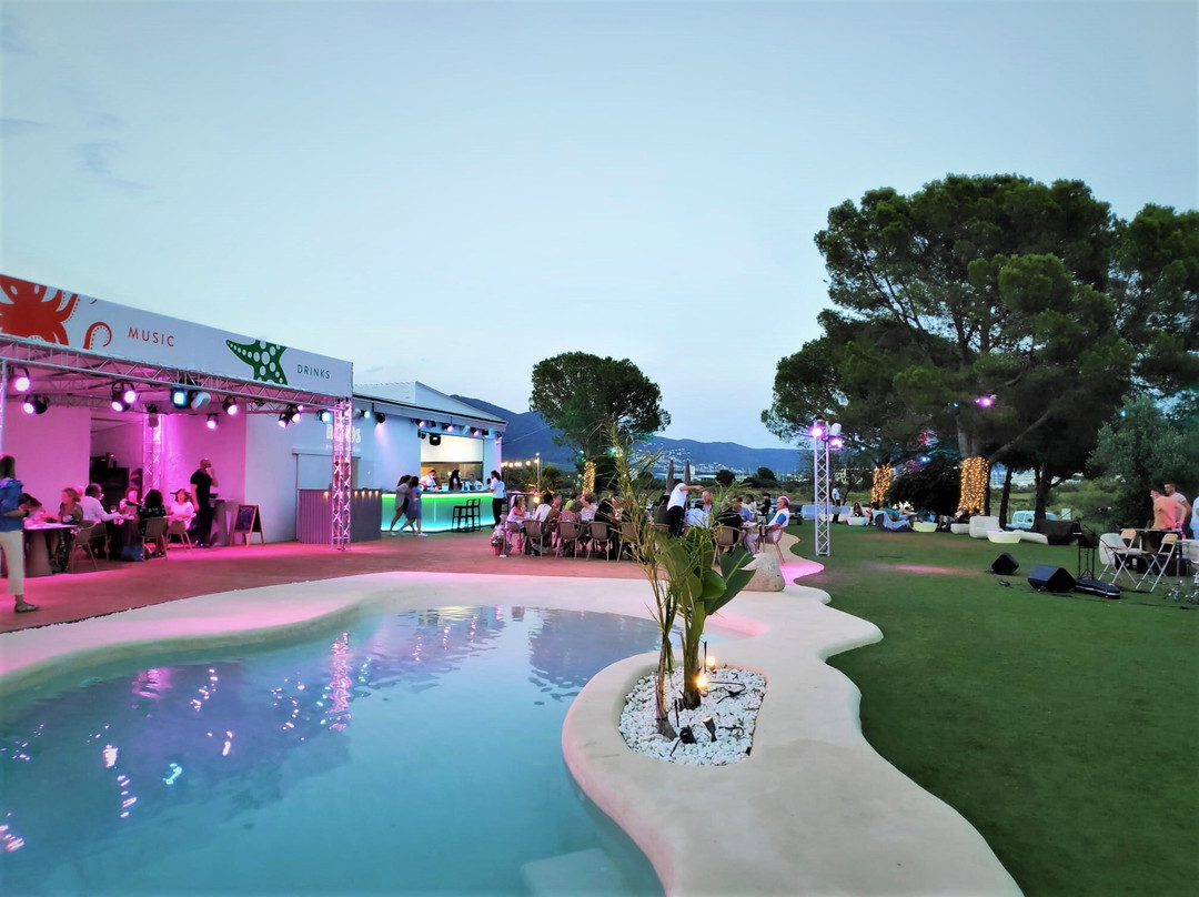 Roos - The Singular Space-Castello d'Empuries必去景点