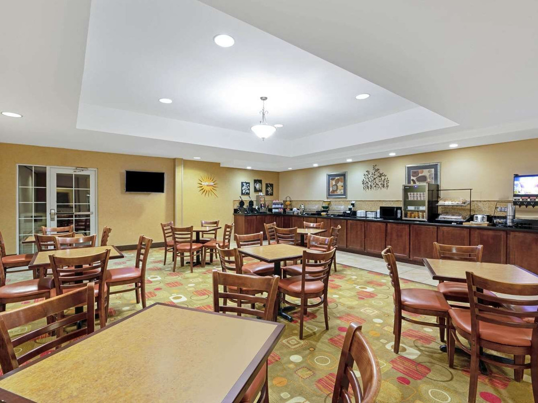 La Quinta Inn & Suites by Wyndham Stillwater-University Area主图