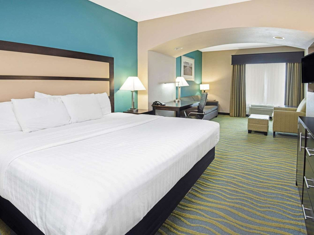 La Quinta Inn & Suites By Wyndham Durant主图