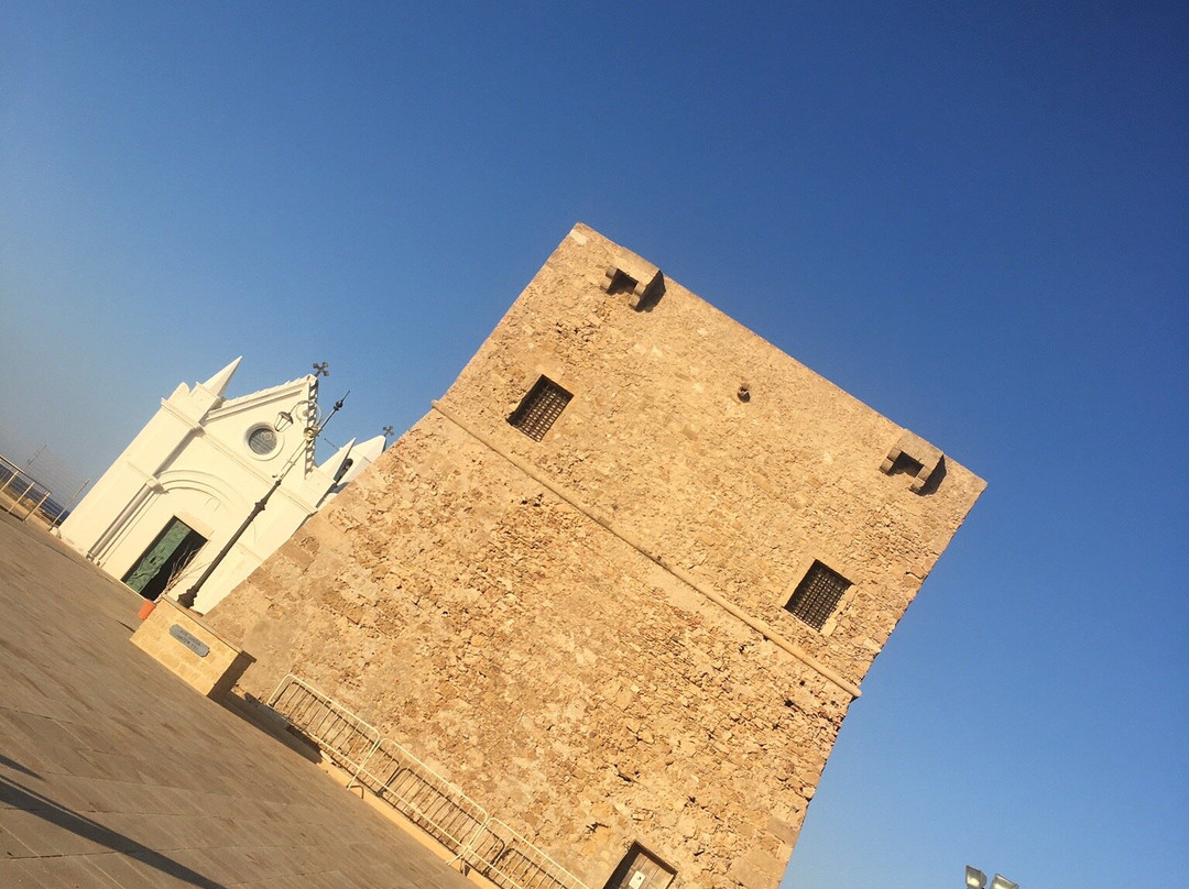 Area Archeologica di Capo Colonna景点图片