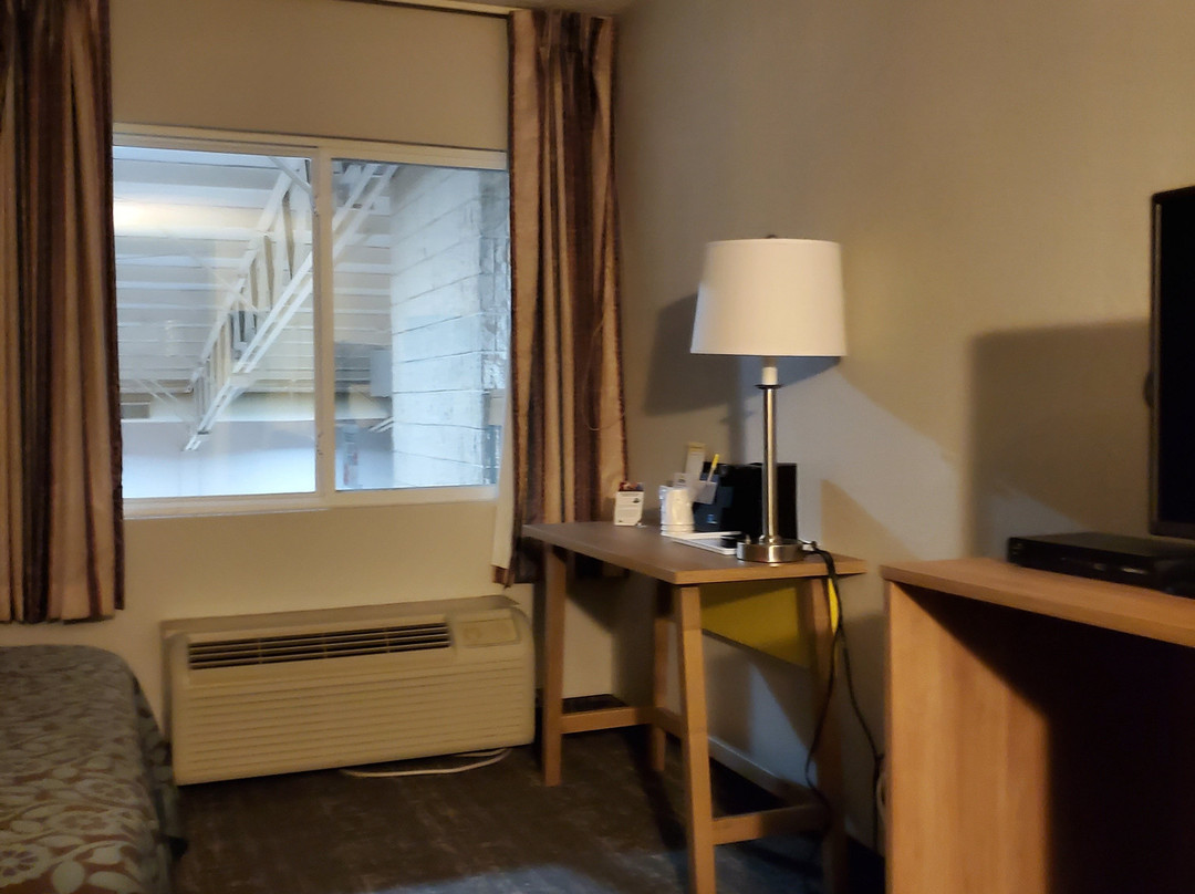 Days Inn by Wyndham Kirksville主图