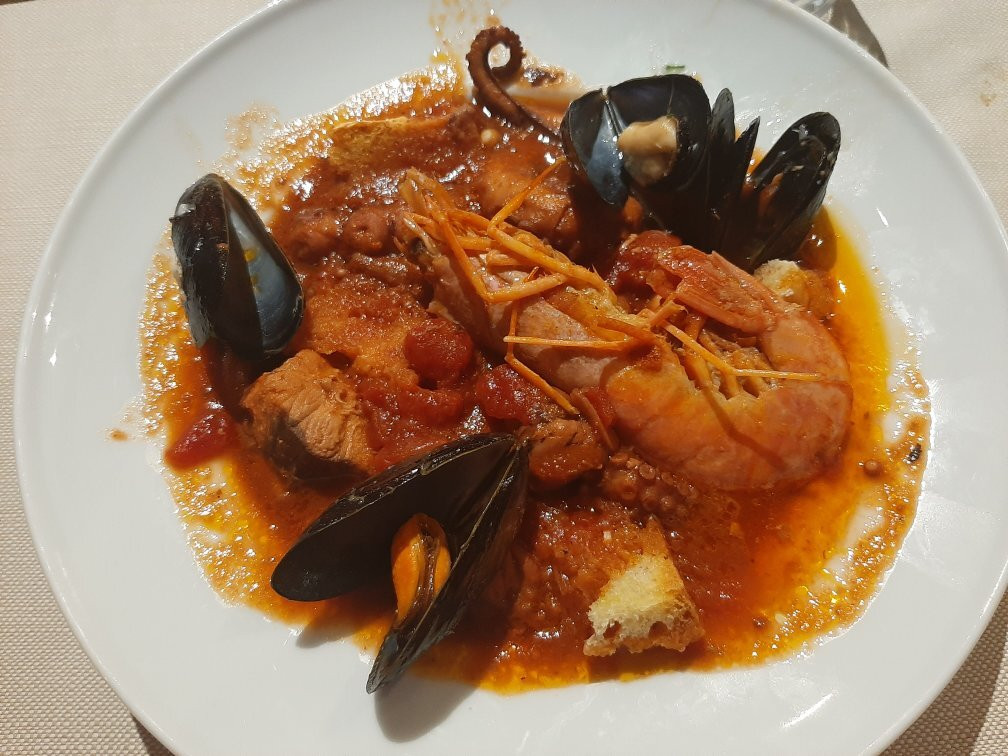 卡斯塔涅托卡杜奇餐馆和美食-Ristorante Da Reno