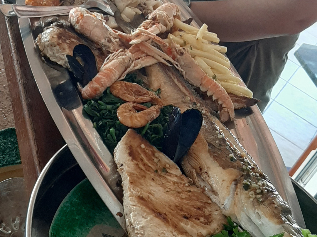 Grill Tonia