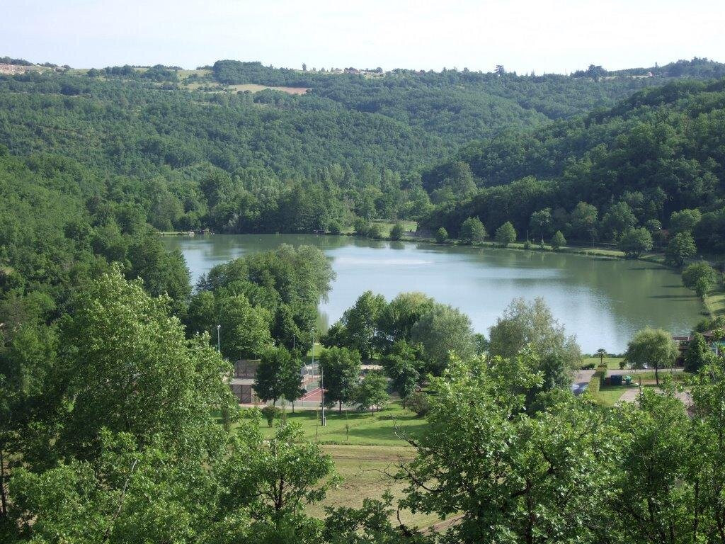 Plan d'eau le Lac Vert-Catus必去景点