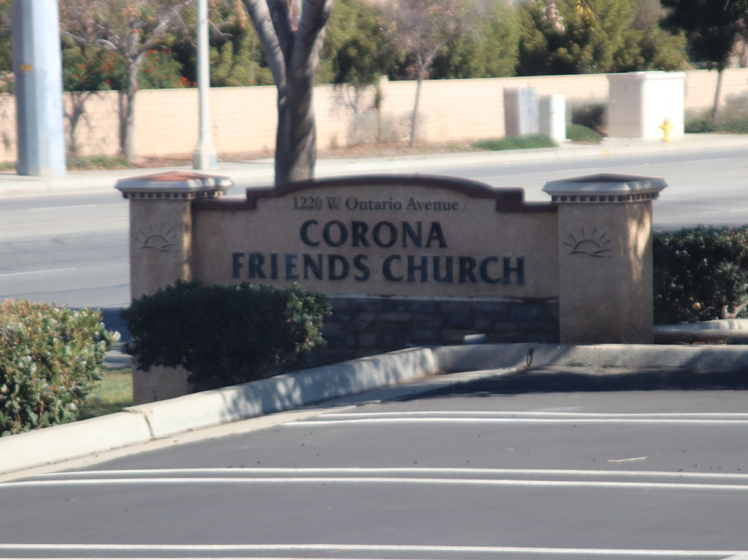Corona Friends Church,Corona景点图片