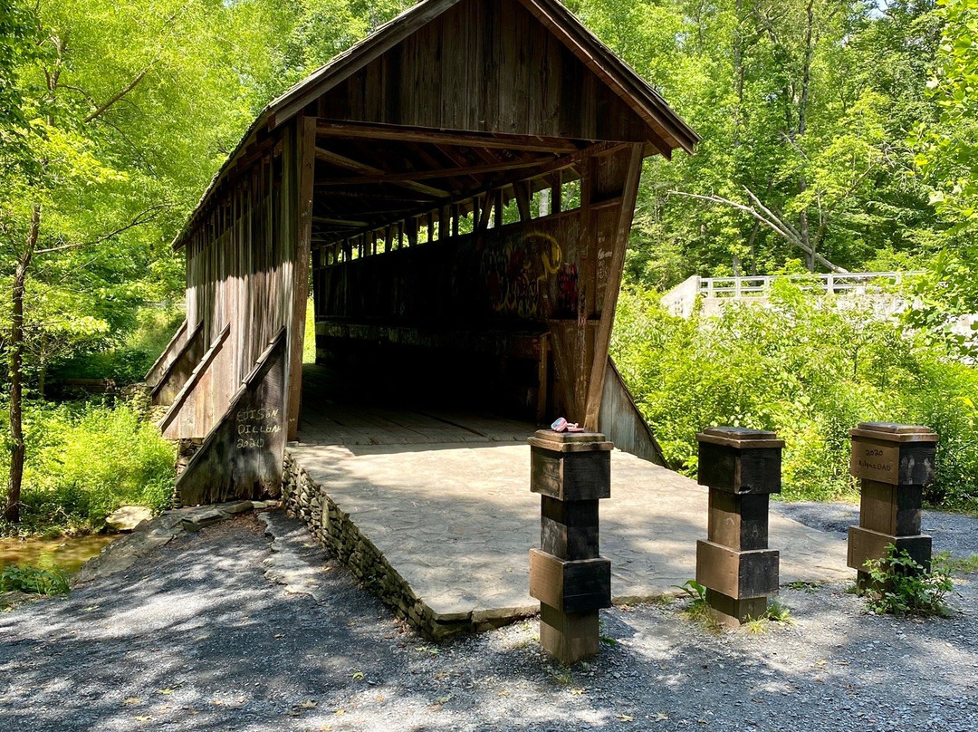 Pisgah Covered Bridge景点图片