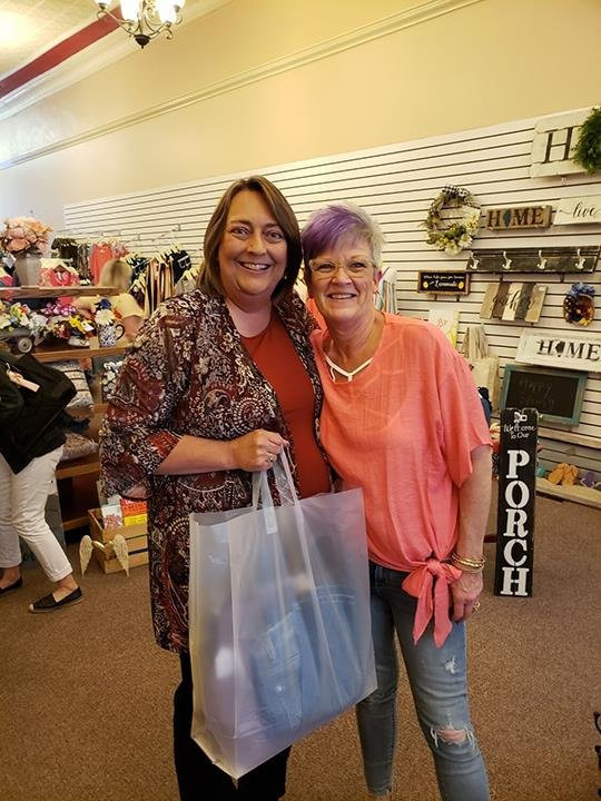 Livin' In Color-Pontiac必去景点