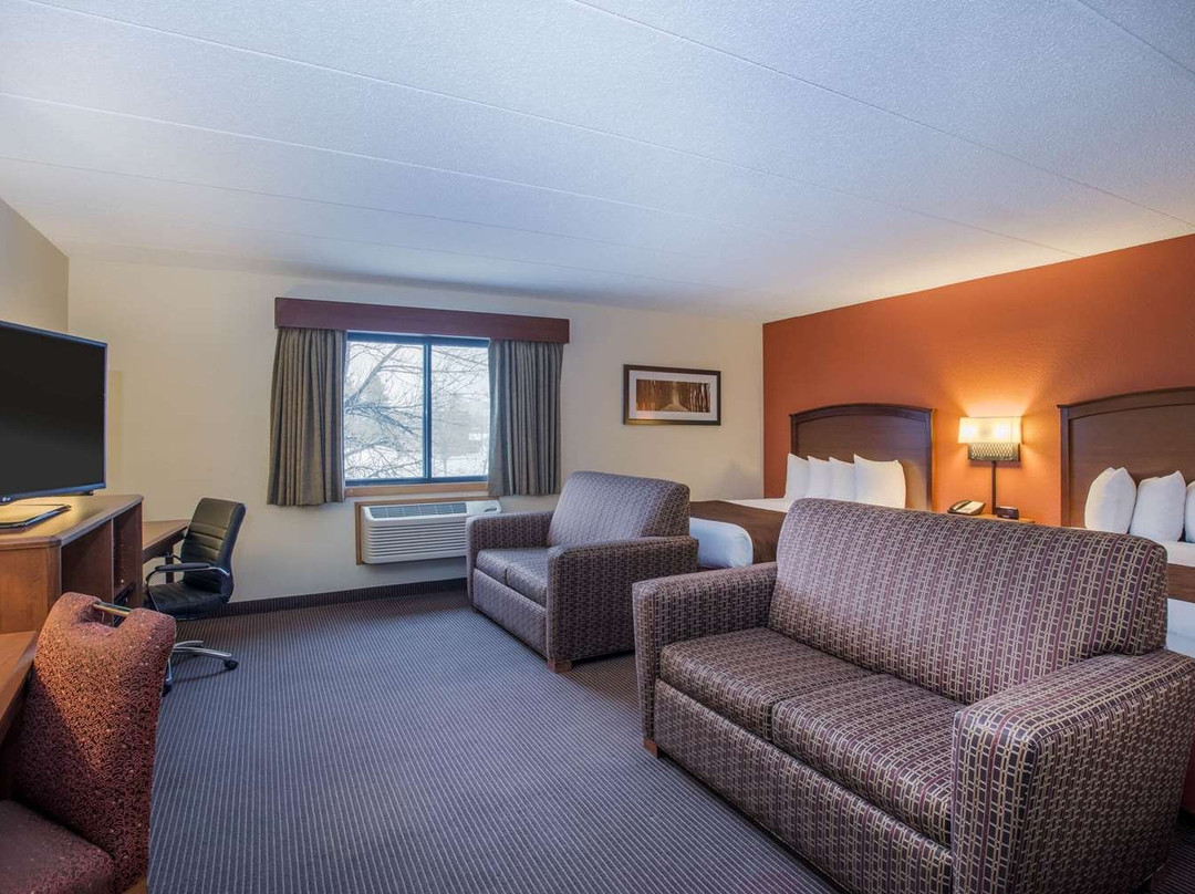 AmericInn by Wyndham Grand Forks主图