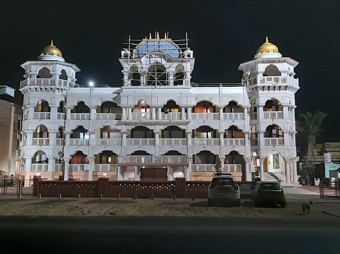 Hotel Lucky India主图