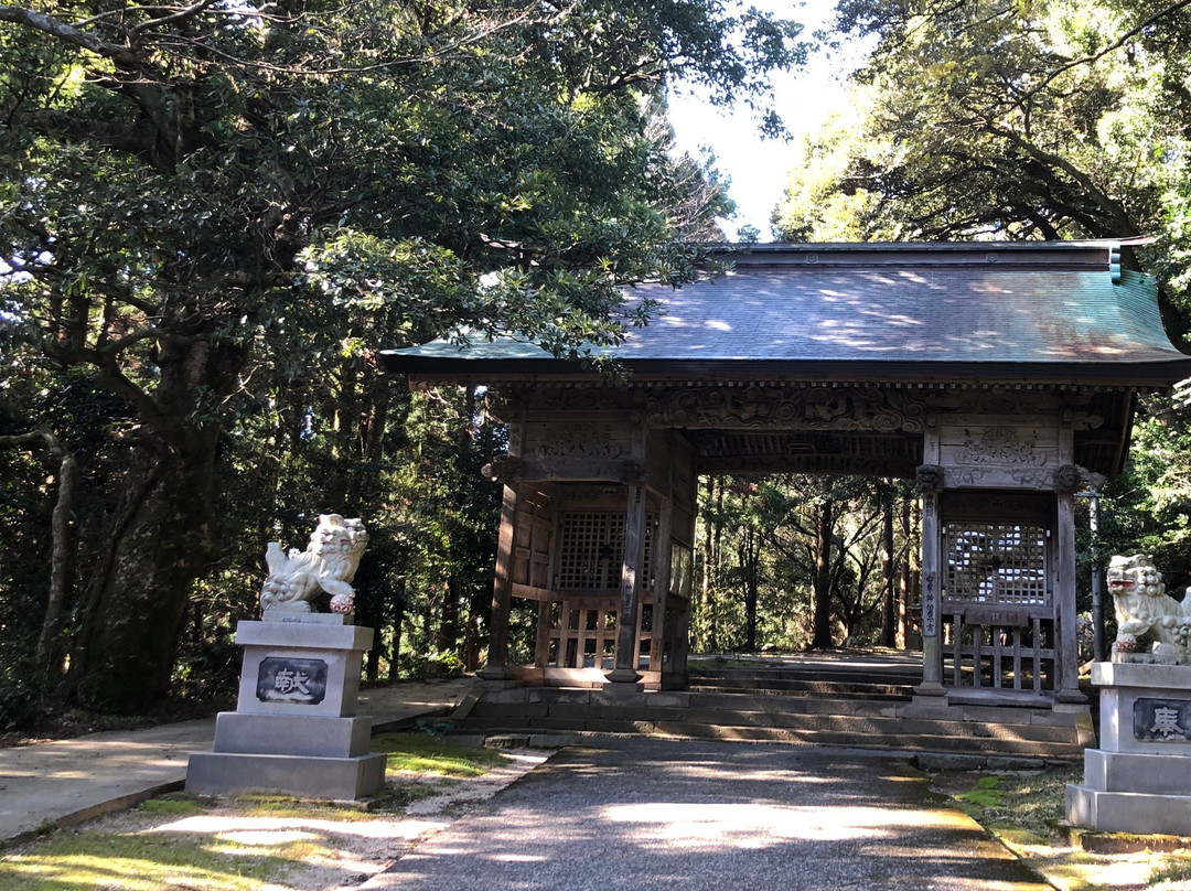Shitori Shrine-汤梨滨町必去景点