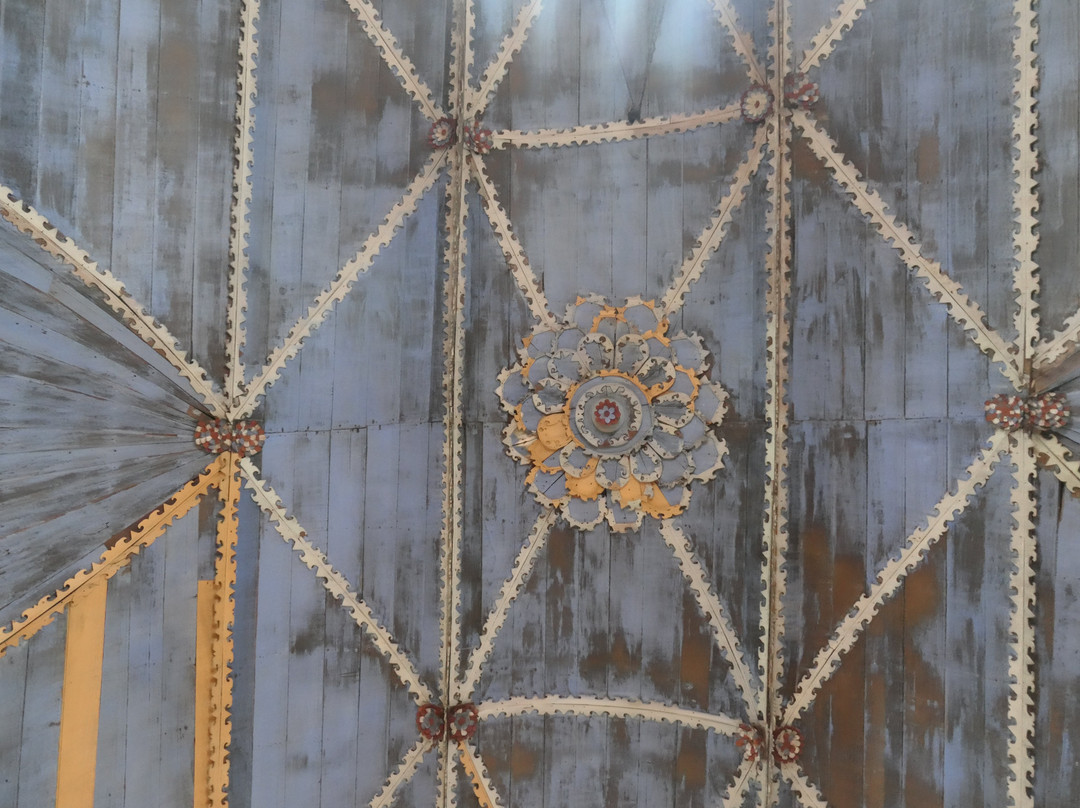 Iglesia de Santa María de Loreto-Achao必去景点