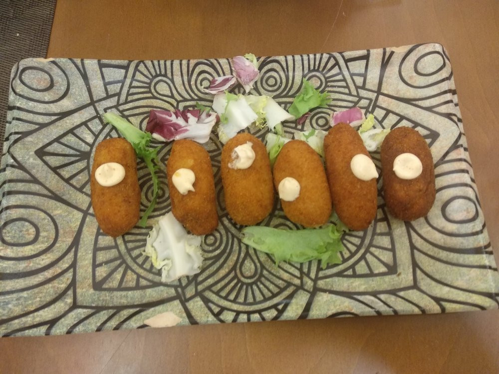 唐佩德罗玫瑰园酒店主图