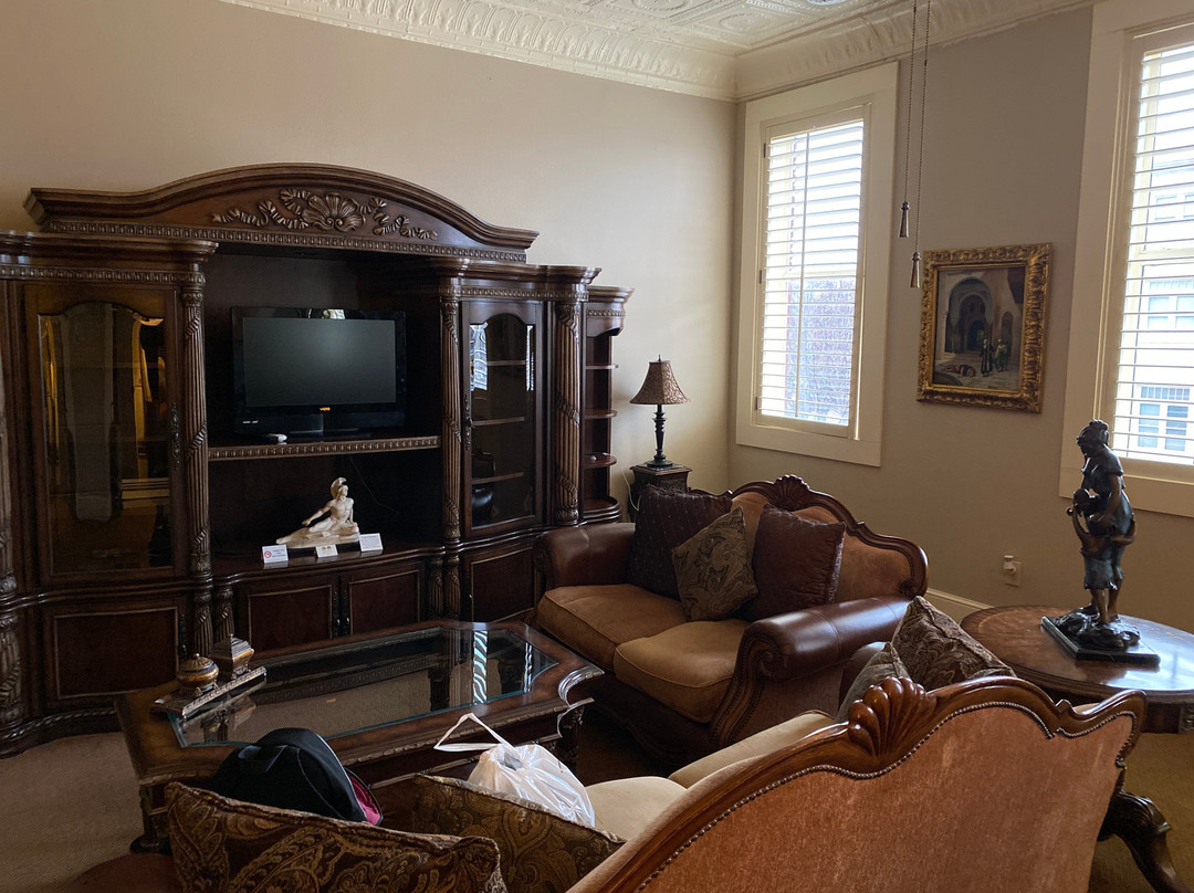 格兰德酒店主图