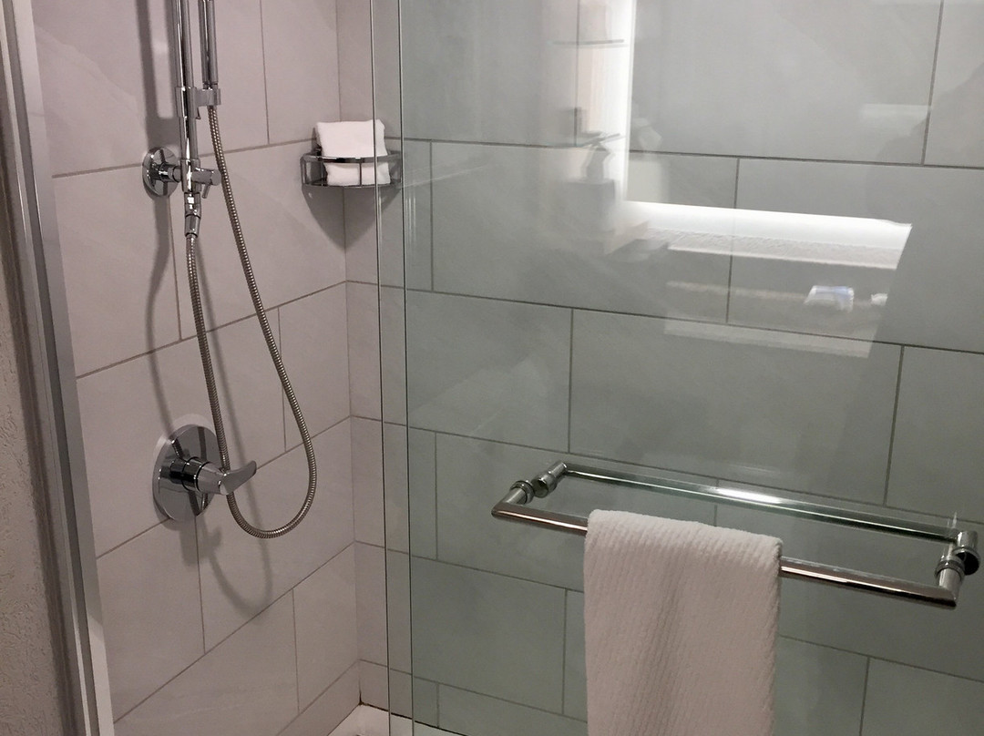 Delta Hotels Huntington Downtown主图