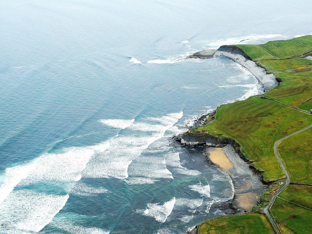 Cliffs of Moher Helitours-戈尔韦必去景点
