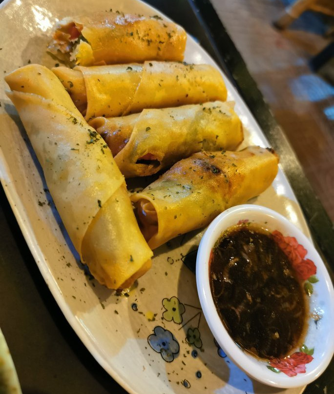 Vanna Restaurant & Bar