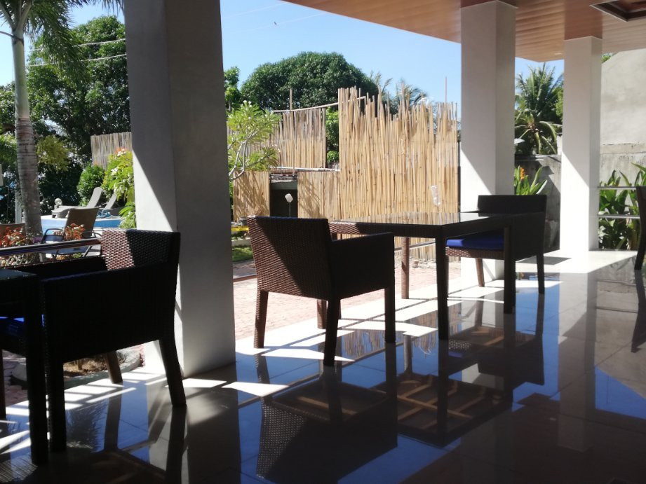 A Villas Resort & Restaurant主图