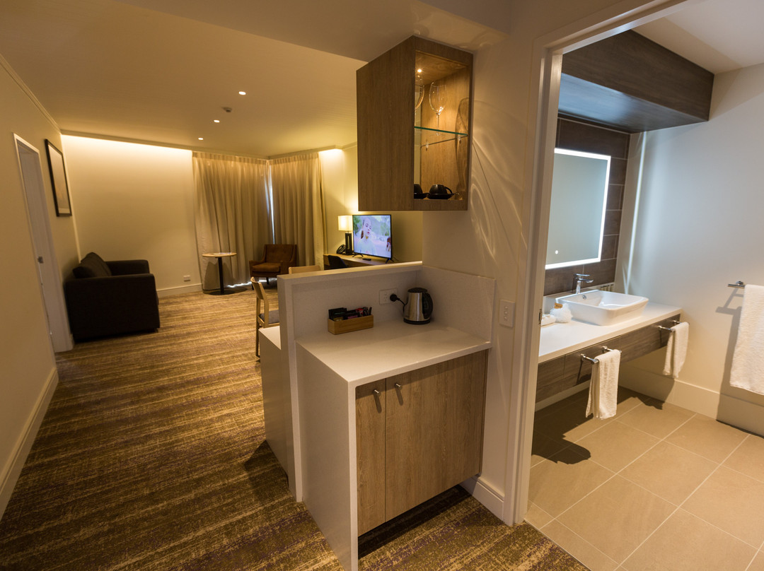 Porters Plainland Hotel主图