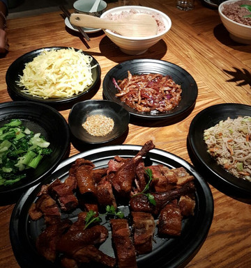 十二庄园·香典民宿（元阳梯田景区店）主图