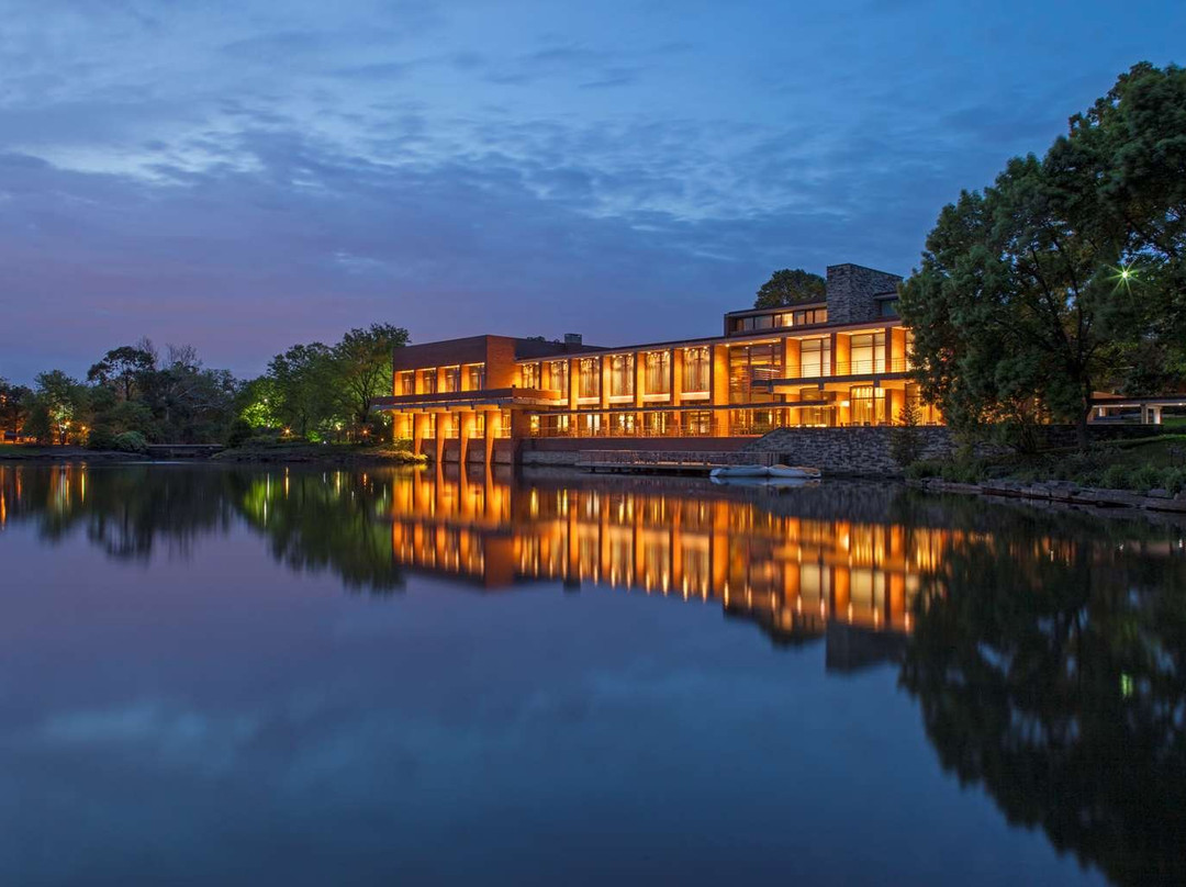 麦当劳坎帕斯凯悦酒店主图