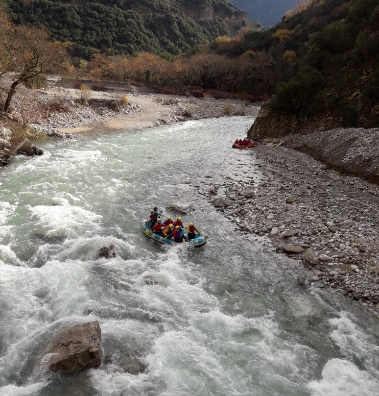 Trekking Hellas - Karpenisi Day Tours景点图片