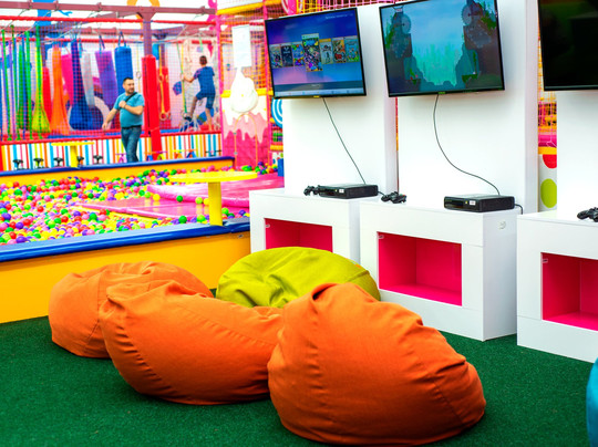 Fly Kids-利沃夫必去景点