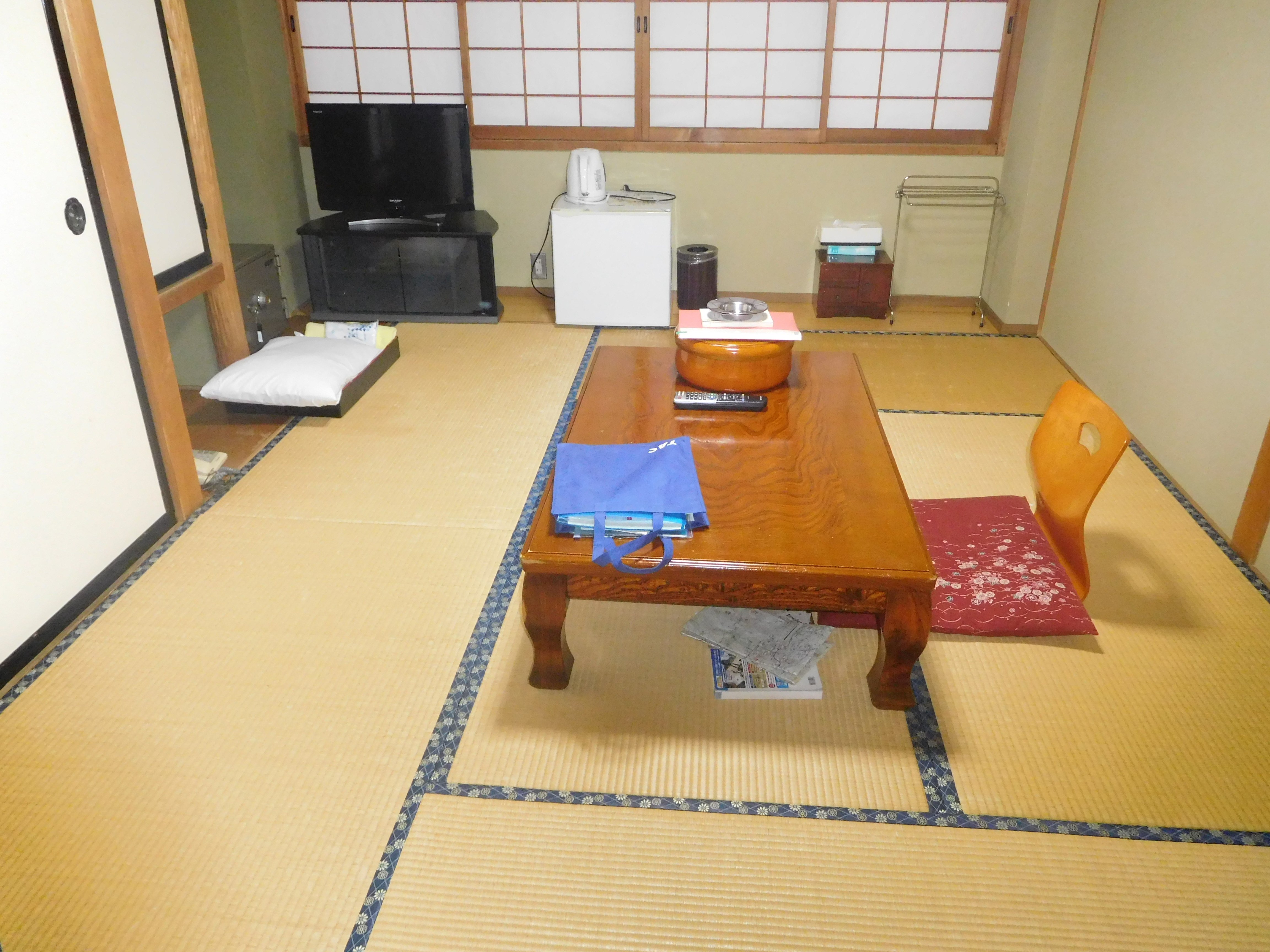 Tsukimigaoka Choumin Center-官方
