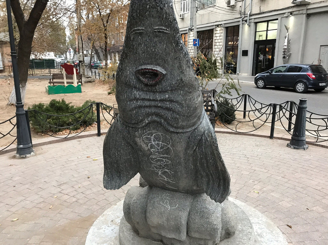 Monument to the Sturgeon-阿斯特拉罕必去景点