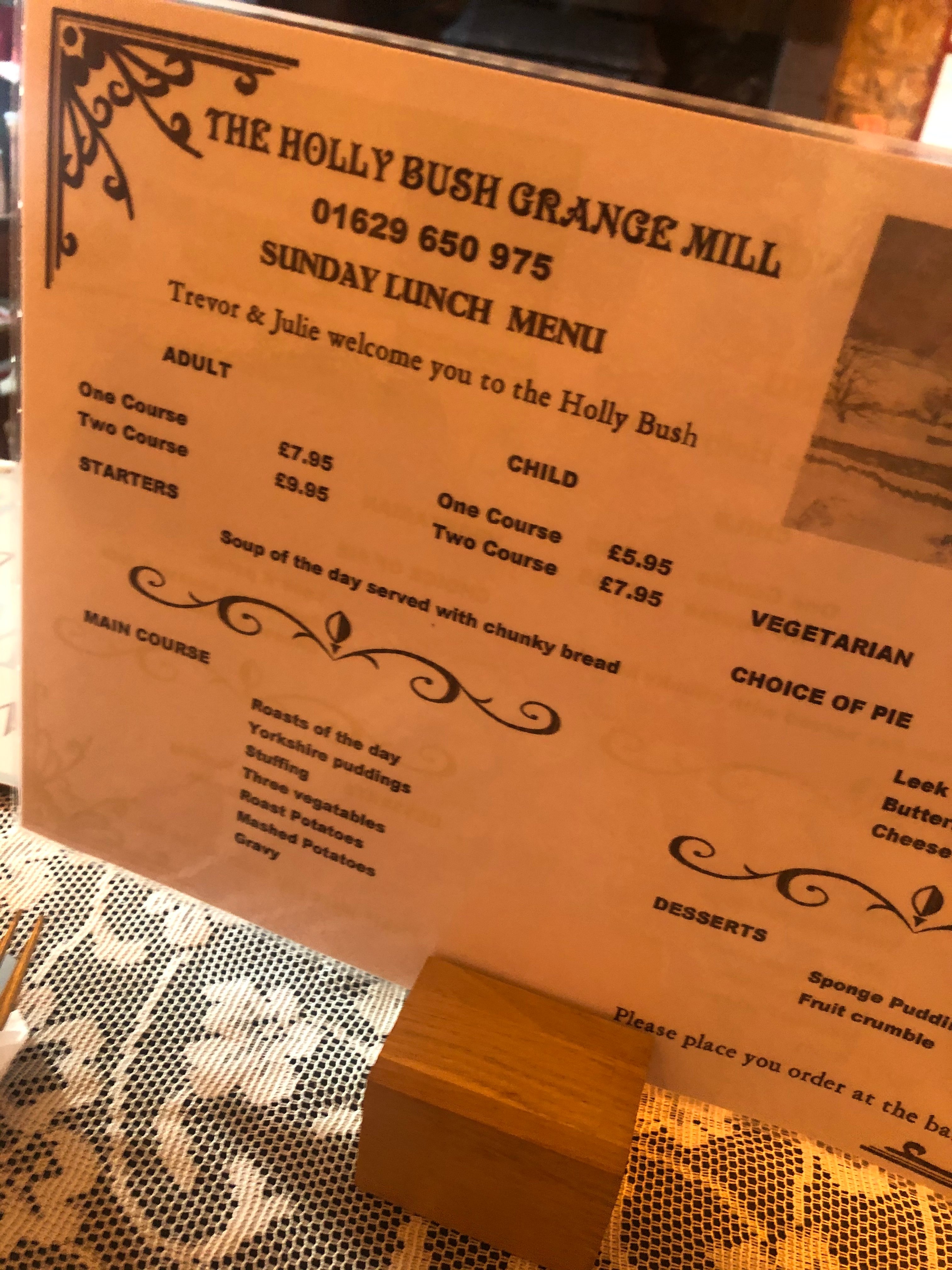 Holly Bush Inn-官方