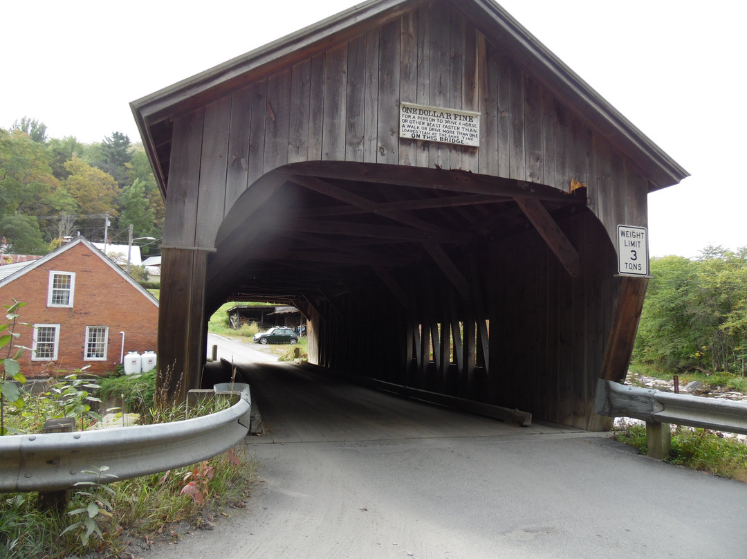 Mill Covered Bridge-Tunbridge必去景点