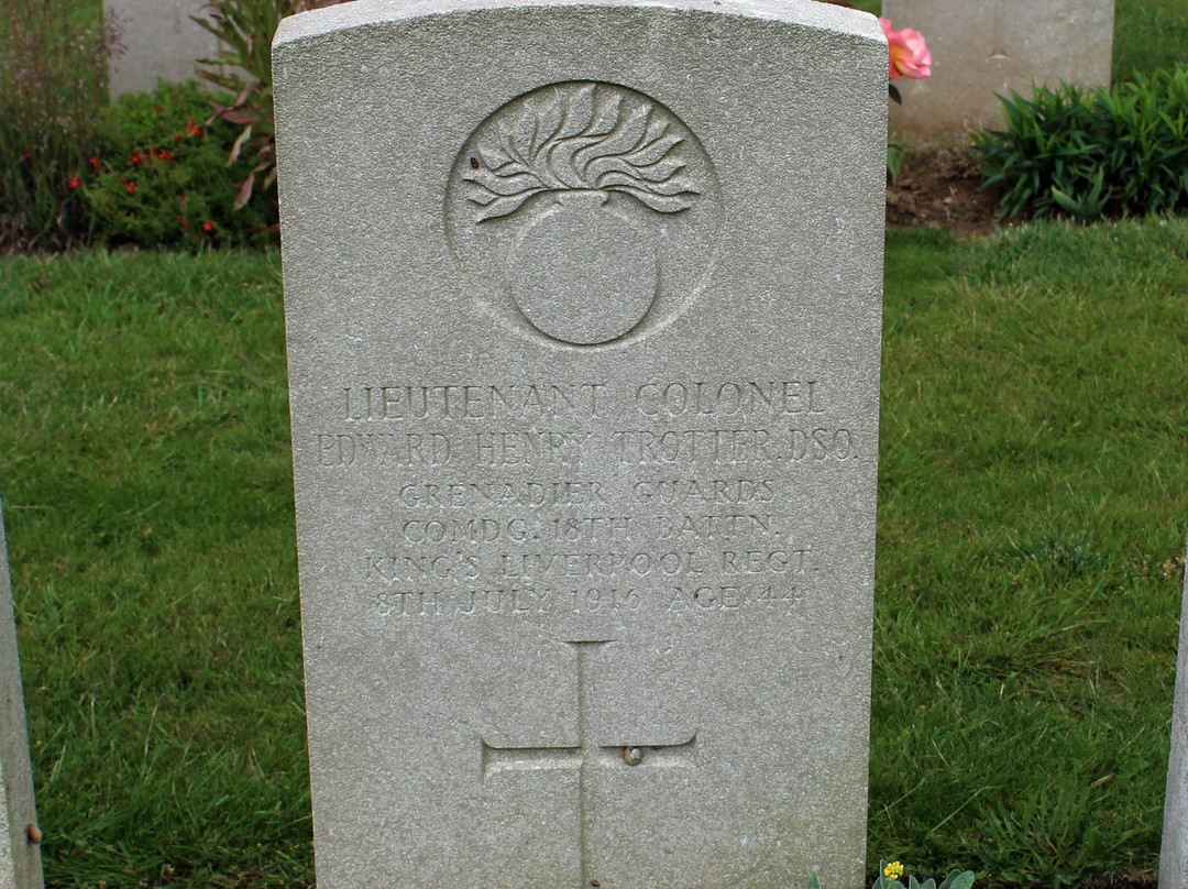 Peronne Road Cemetery景点图片