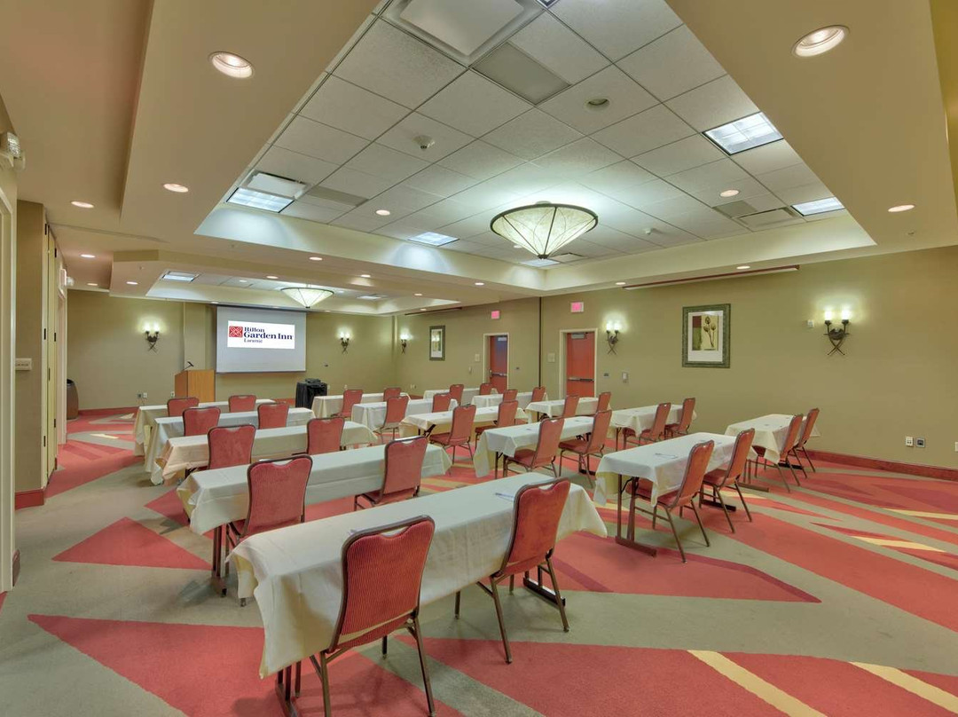 拉勒米希尔顿花园旅馆主图