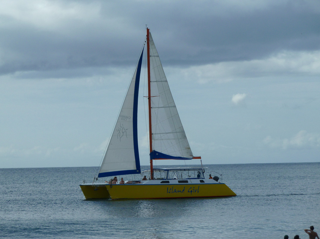 Island Girl Catamaran景点图片