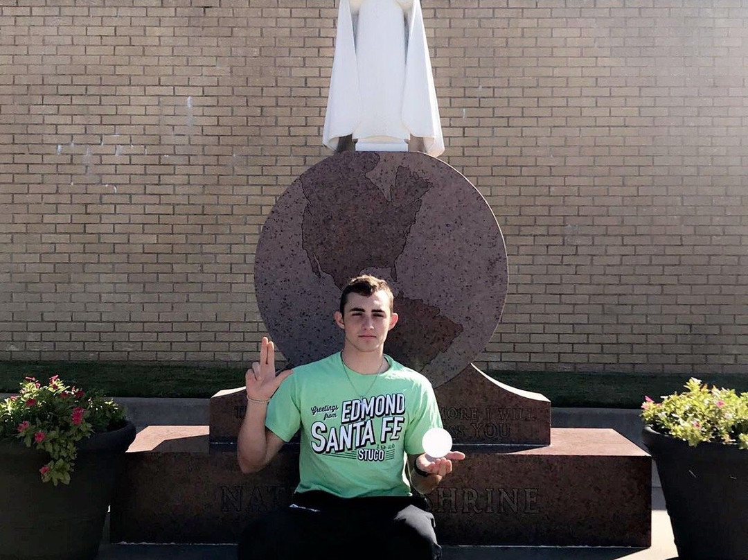 National Shrine of the Infant Jesus of Prague-Prague必去景点