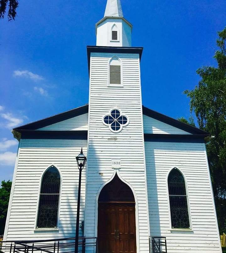 Port Burwell旅游景点-Trinity Anglican Church
