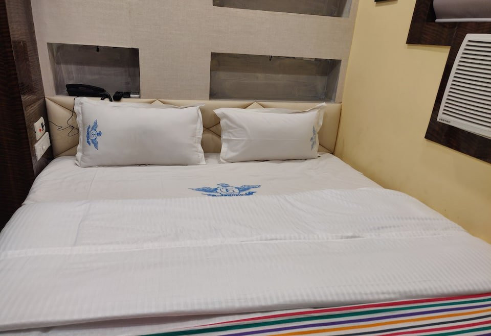 OYO 26767 Hotel Ops主图