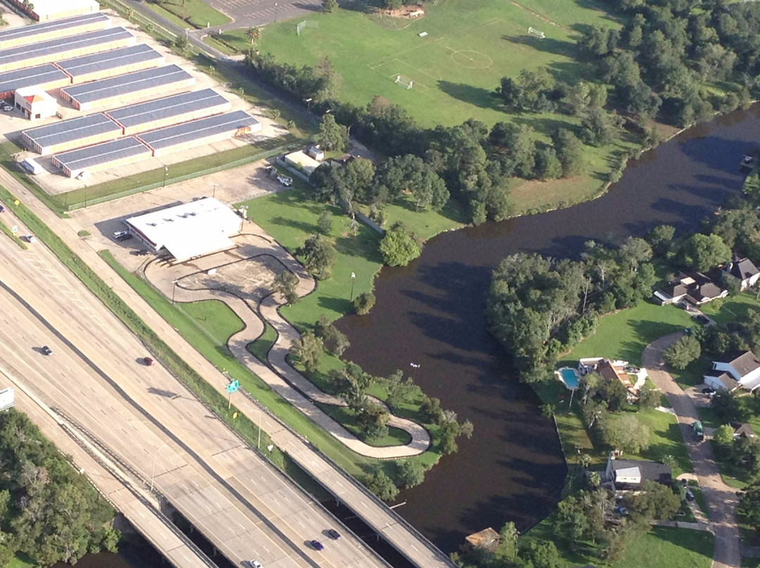 Dickinson旅游景点-Bay Area Raceway