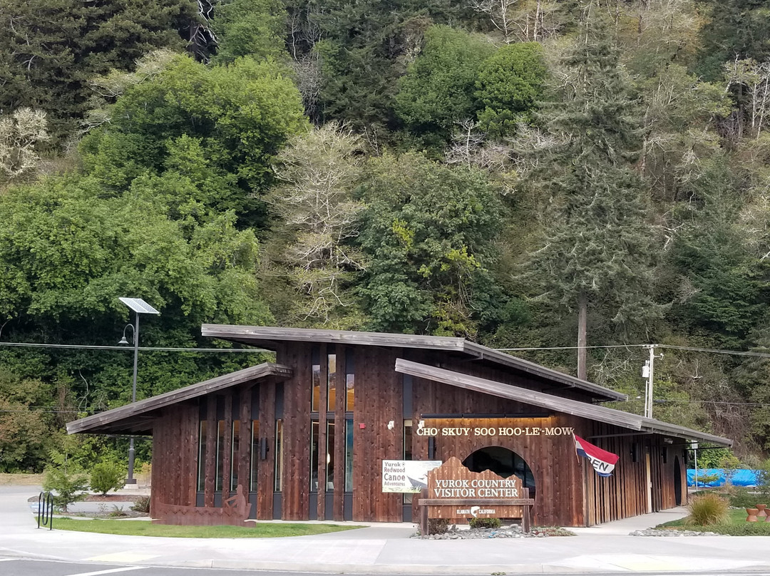 Yurok Country Visitor Center-克拉马斯必去景点