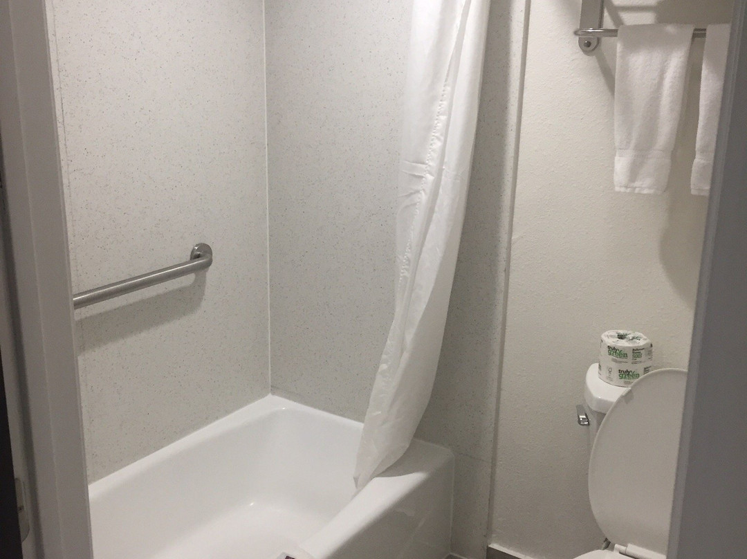 Hollywood Inn Express LAX主图