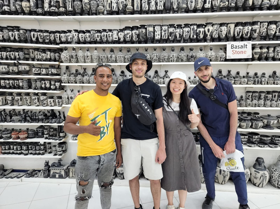 Ahmed Kenawi Licensed Tourist Driver-卢克索必去景点