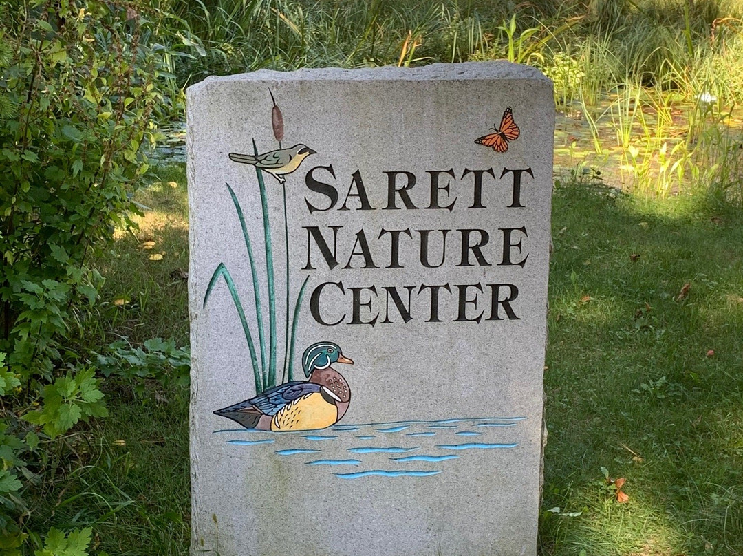 Sarett Nature Center-Benton Harbor必去景点