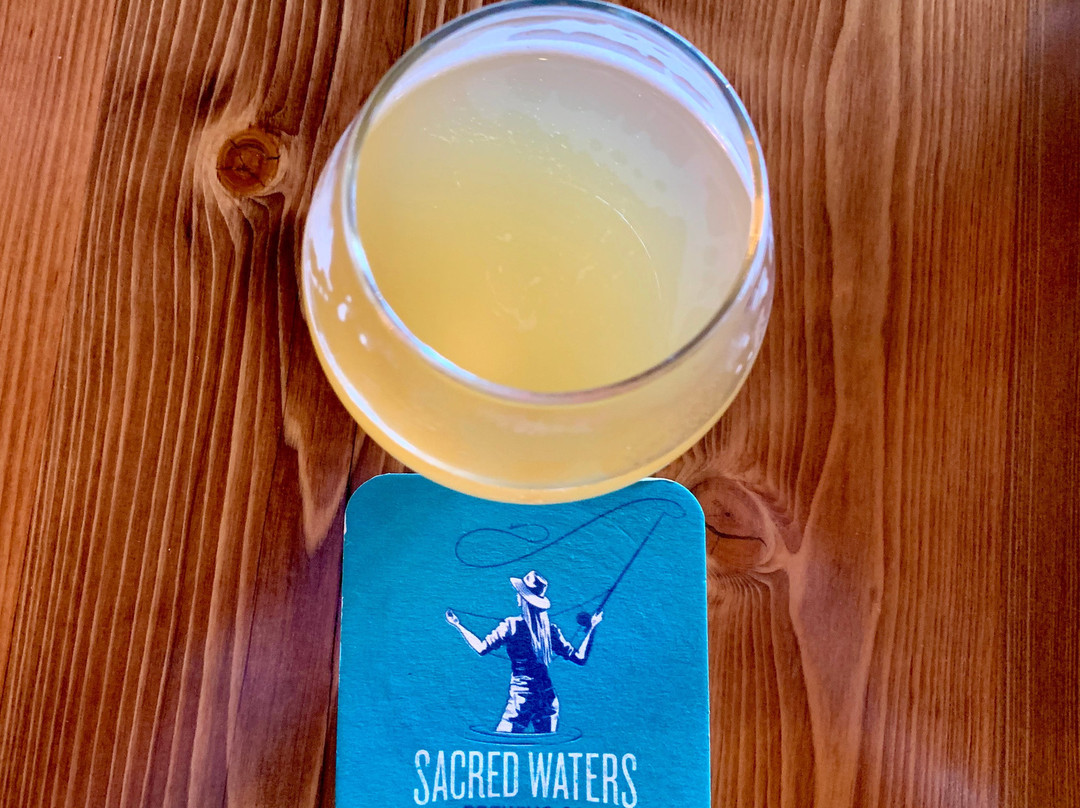 Sacred Waters Brewing Company-卡利斯佩尔必去景点