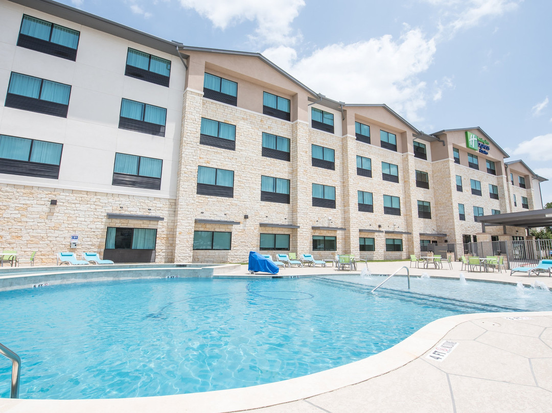 Holiday Inn Express & Suites Dripping Springs - Austin Area By IHG主图