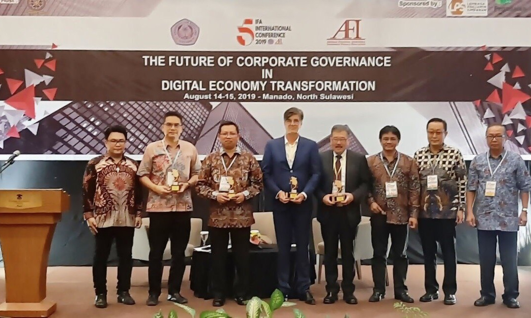 合成半岛酒店主图