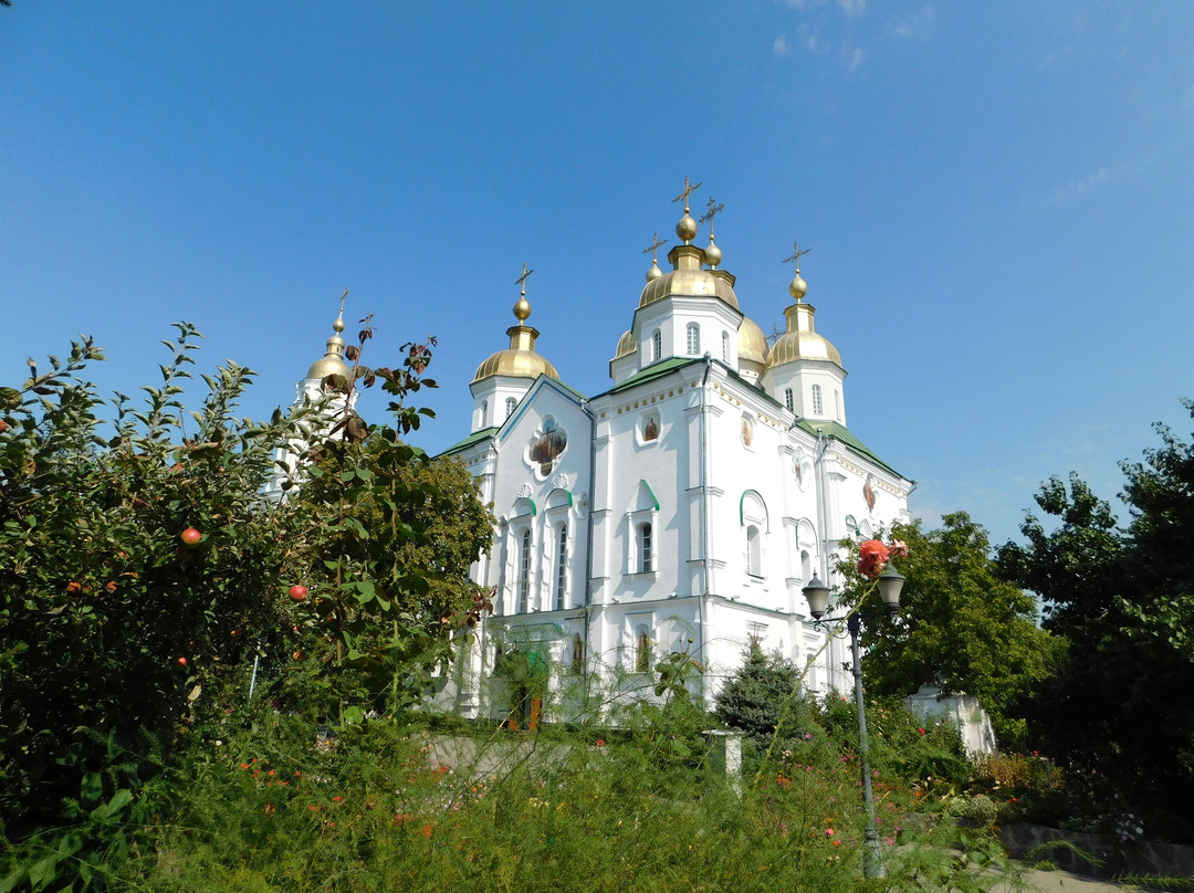 The Holy Cross Exaltation Monastery-Poltava必去景点