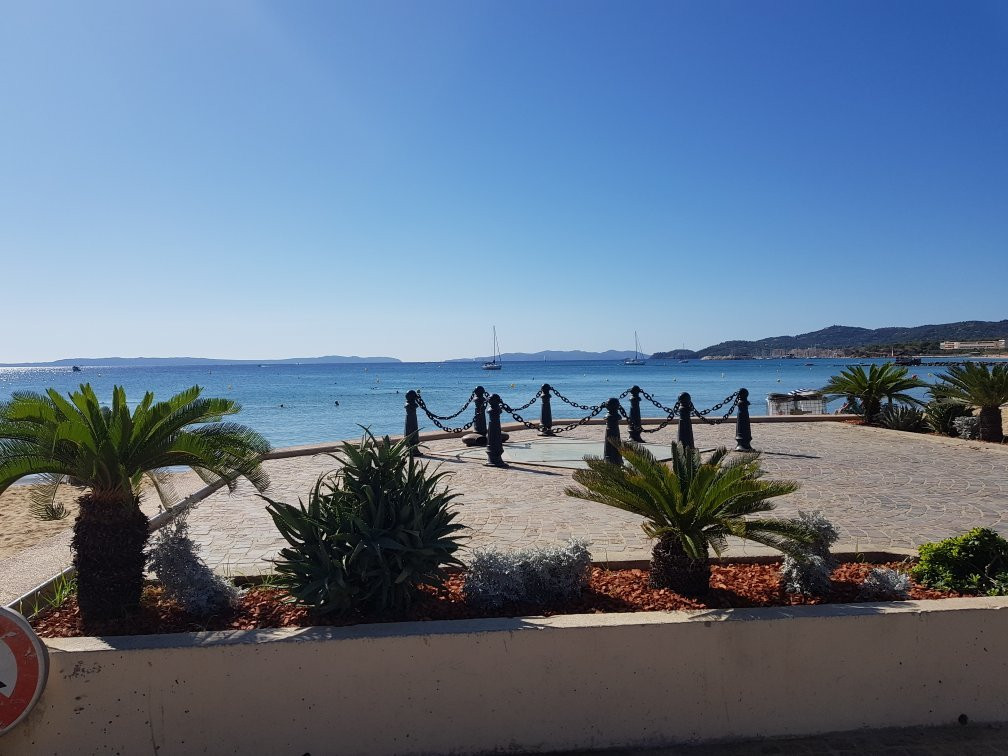 Grande Plage du Lavandou-莱拉旺杜必去景点