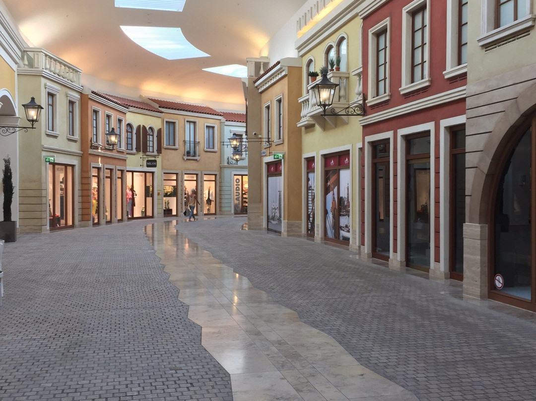 MEIN Outlet & Shopping-Center景点图片